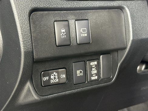 Certified 2021 Toyota Tacoma Limited w/ Nightshade Package image 16