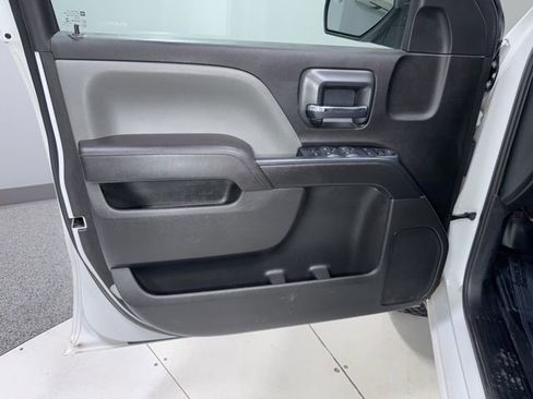 Used 2018 Chevrolet Silverado 1500 W/T AWD/4WD image 8