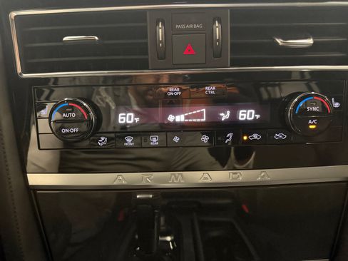 Used 2024 Nissan Armada SL w/ Midnight Edition Package RWD image 20