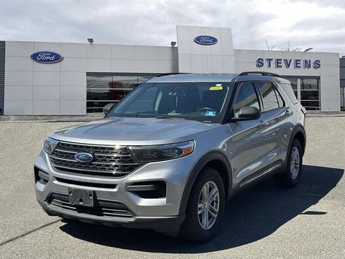 Certified 2020 Ford Explorer XLT w/ Comfort Package AWD/4WD image 2