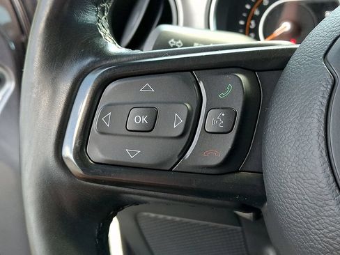 Used 2022 Jeep Wrangler Unlimited Sport AWD/4WD image 20