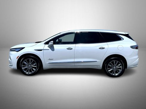 Used 2024 Buick Enclave Avenir w/ Avenir Technology Package AWD/4WD image 8