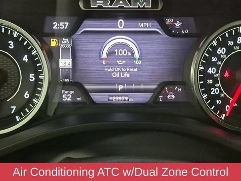 Used 2025 RAM 1500 Big Horn AWD/4WD image 23