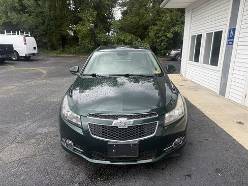 Used 2014 Chevrolet Cruze LT w/ RS Package FWD image 2