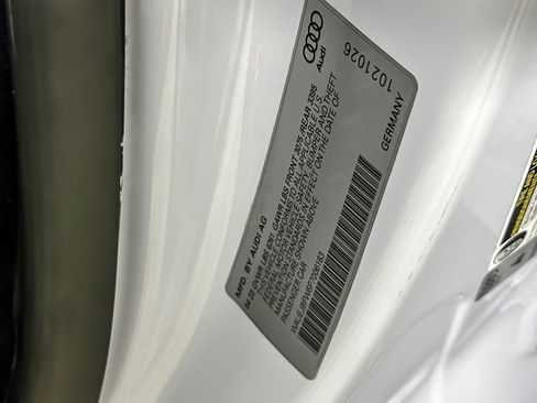 Used 2023 Audi e-tron GT Prestige w/ Prestige Package image 26