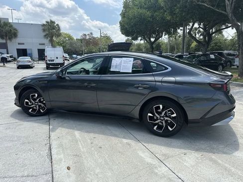 Used 2025 Hyundai Sonata SEL FWD image 14