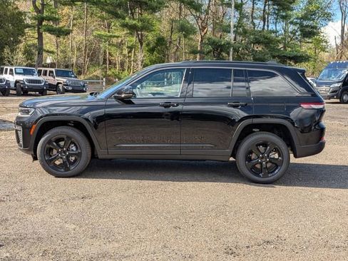 New 2026 Jeep Grand Cherokee Limited AWD/4WD image 6