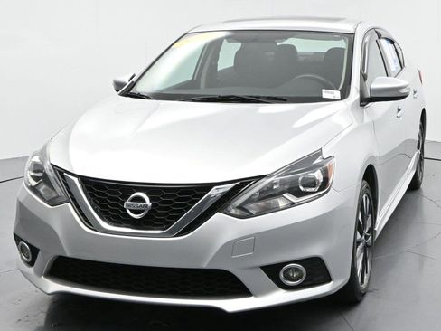 Used 2017 Nissan Sentra SR Turbo FWD image 2