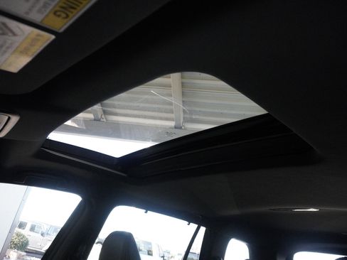 Used 2024 Honda Passport Black Edition image 35