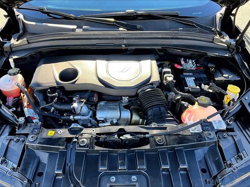 Used 2024 Dodge Hornet R/T w/ R/T Blacktop Package image 30