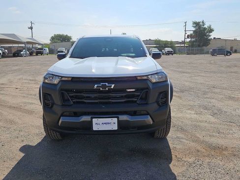 New 2026 Chevrolet Colorado Trail Boss AWD/4WD image 3