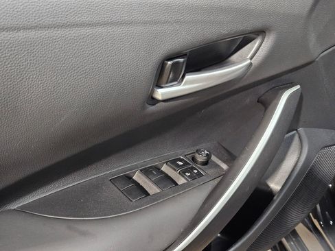 Certified 2024 Toyota Corolla SE w/ SE Premium Package image 21