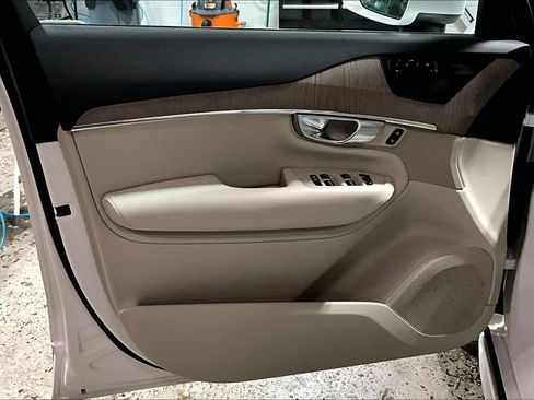 Used 2024 Volvo XC90 T8 Plus w/ Protection Package Premier image 21