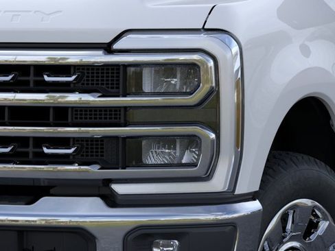 New 2026 Ford F350 Lariat w/ Lariat Premium Package AWD/4WD image 18