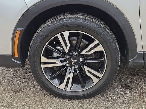 Used 2024 Mitsubishi Eclipse Cross SE image 11