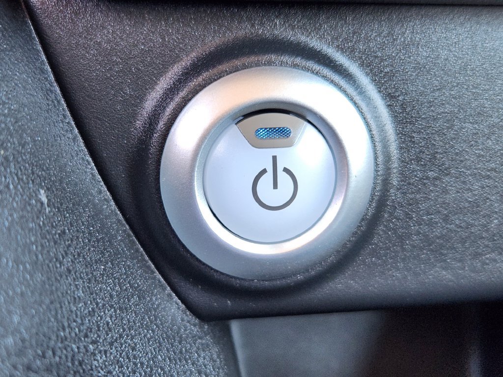 Certified 2025 Nissan Leaf S FWD image 17