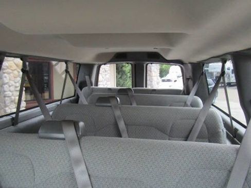 Used 2025 Chevrolet Express 3500 LT w/ LT Preferred Equipment Group RWD image 18