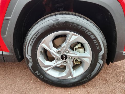 Certified 2022 Hyundai Tucson SEL w/ Cargo Package image 8