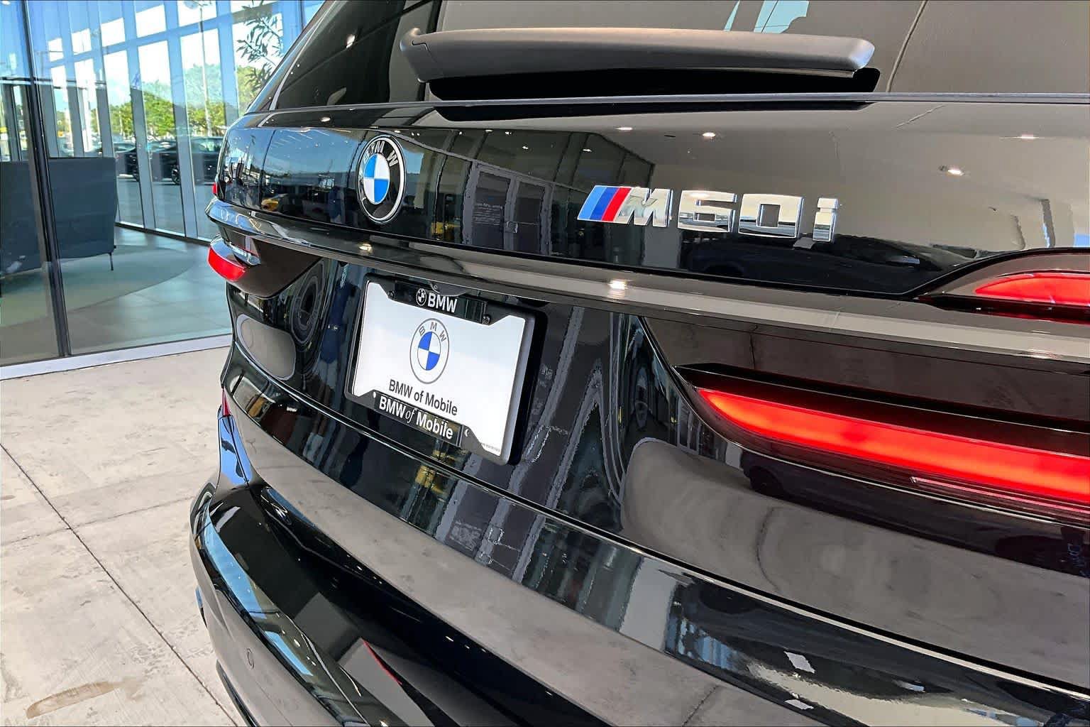 Used 2026 BMW X7 M60i AWD/4WD image 9