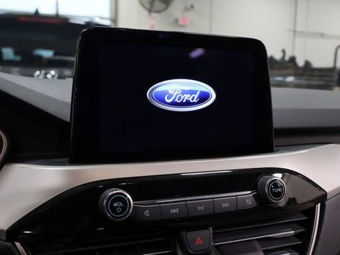 Used 2022 Ford Escape SE AWD/4WD image 16