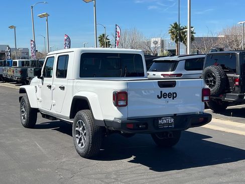 New 2026 Jeep Gladiator Sport AWD/4WD image 4