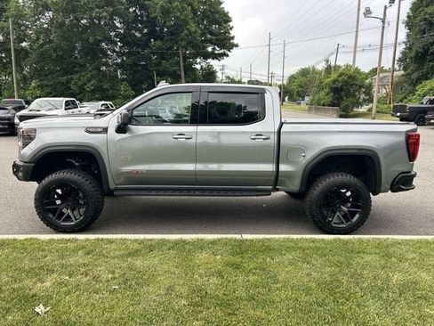 Used 2024 GMC Sierra 1500 AT4X AWD/4WD image 5