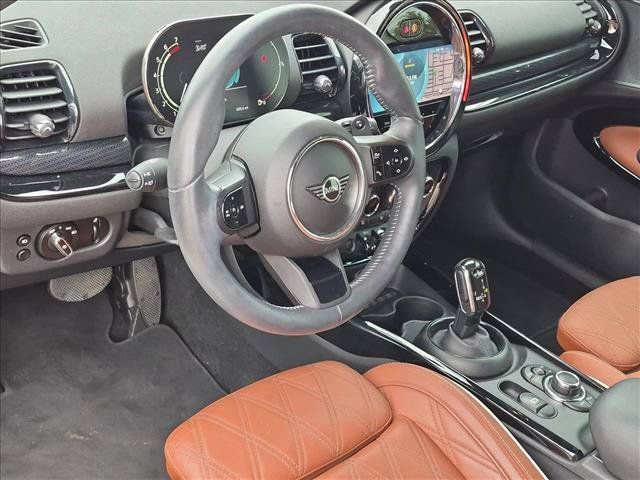Used 2022 MINI Cooper Clubman S w/ Signature Upholstery Package FWD image 10