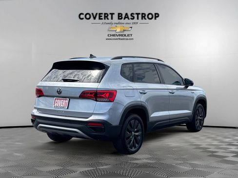 Used 2024 Volkswagen Taos S FWD image 5