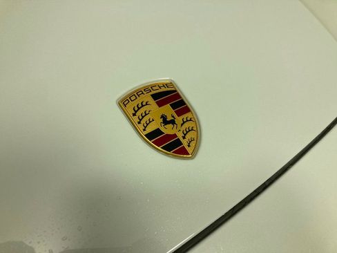 Certified 2023 Porsche Cayenne AWD/4WD image 32