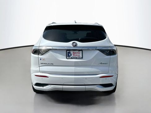 Used 2024 Buick Enclave Avenir FWD image 6
