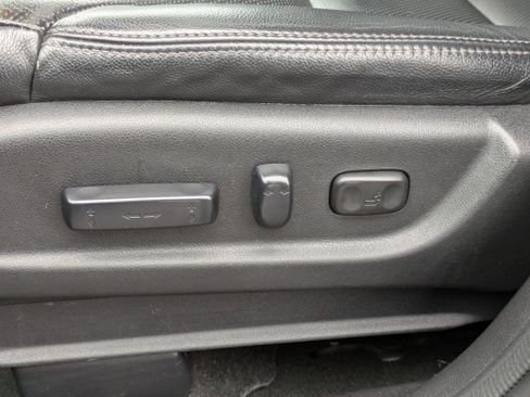 Used 2016 Honda CR-V EX-L image 11