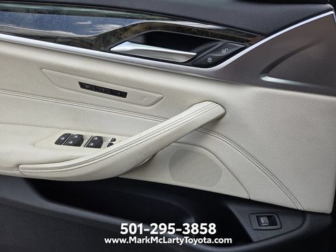 Used 2021 BMW 540i w/ Convenience Package RWD image 27