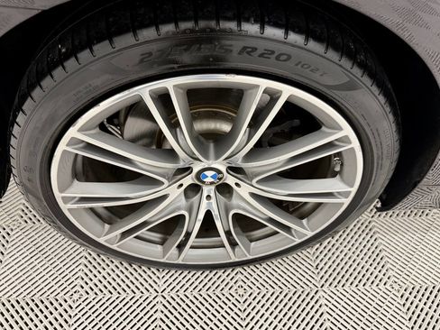 Used 2016 BMW 750i xDrive image 28