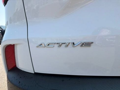 Certified 2024 Ford Escape Active w/ Tech Pack #1 AWD/4WD image 13