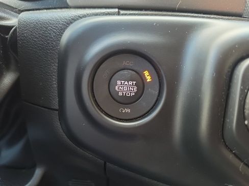 Used 2023 Jeep Wrangler Unlimited Sport AWD/4WD image 12