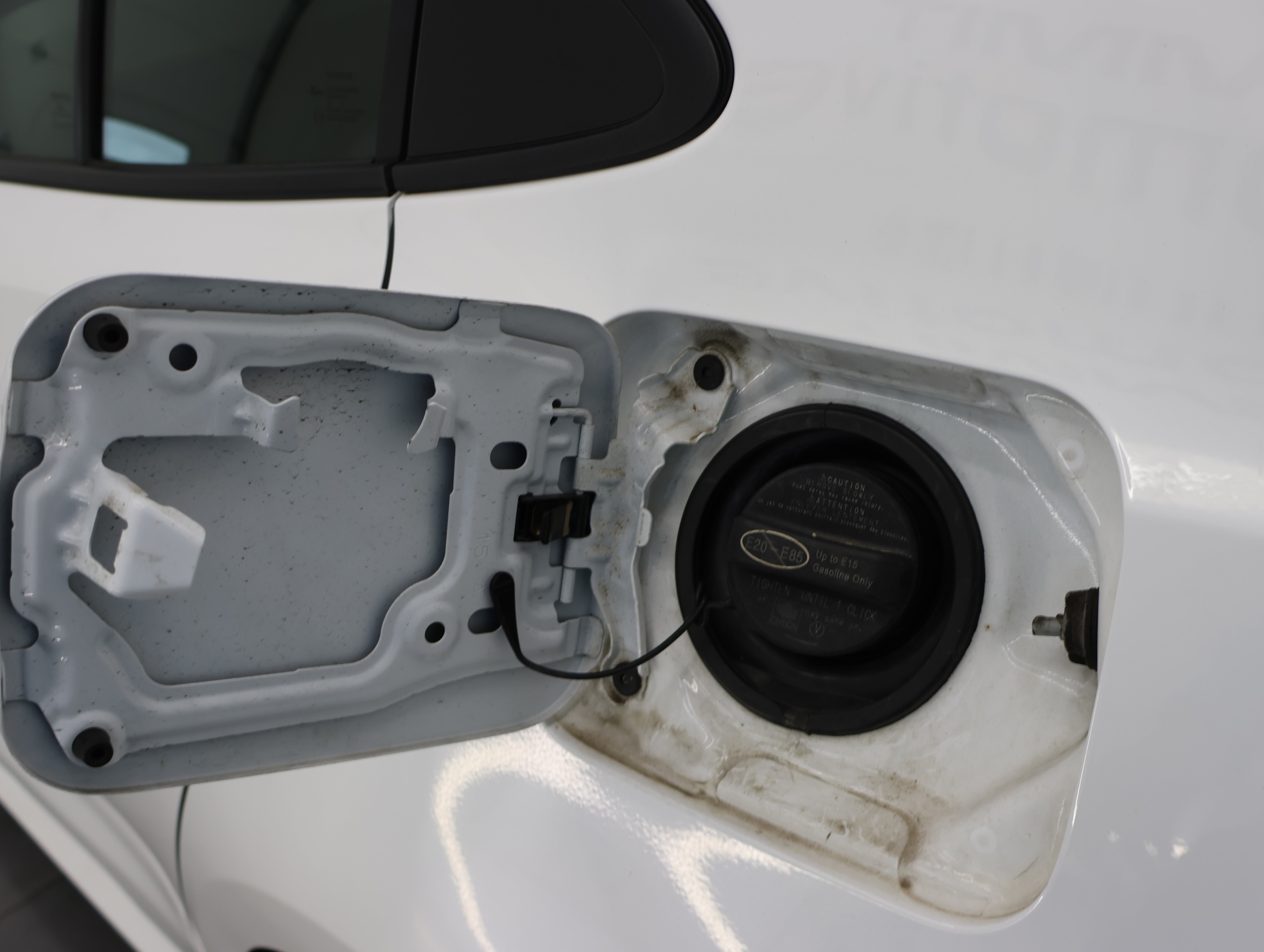 Used 2024 Toyota Corolla LE FWD image 28