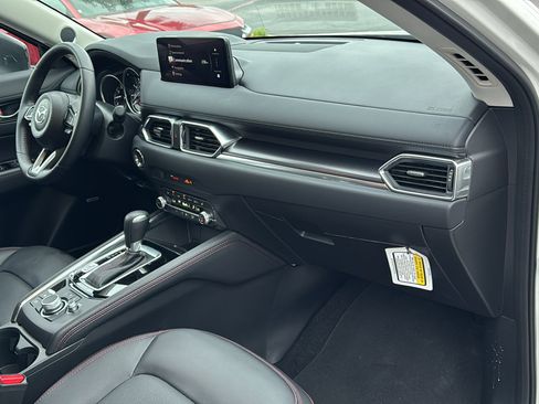 Certified 2025 MAZDA CX-5 Carbon Edition image 24