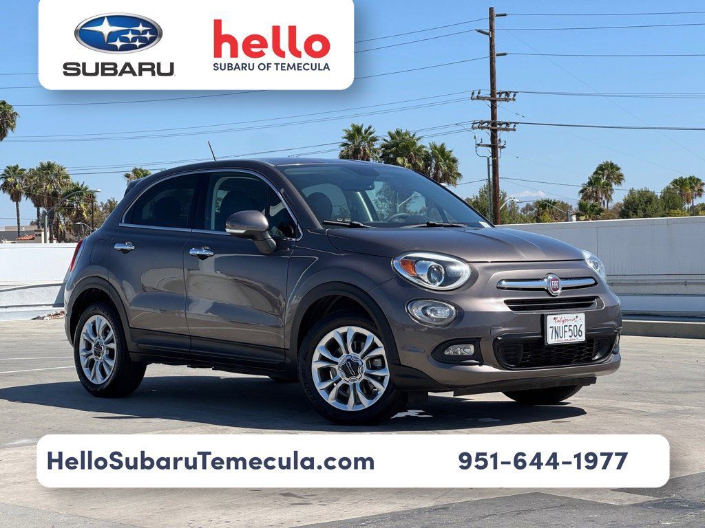Used 2016 FIAT 500X Lounge FWD image 1