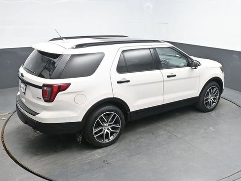 Used 2018 Ford Explorer Sport image 31