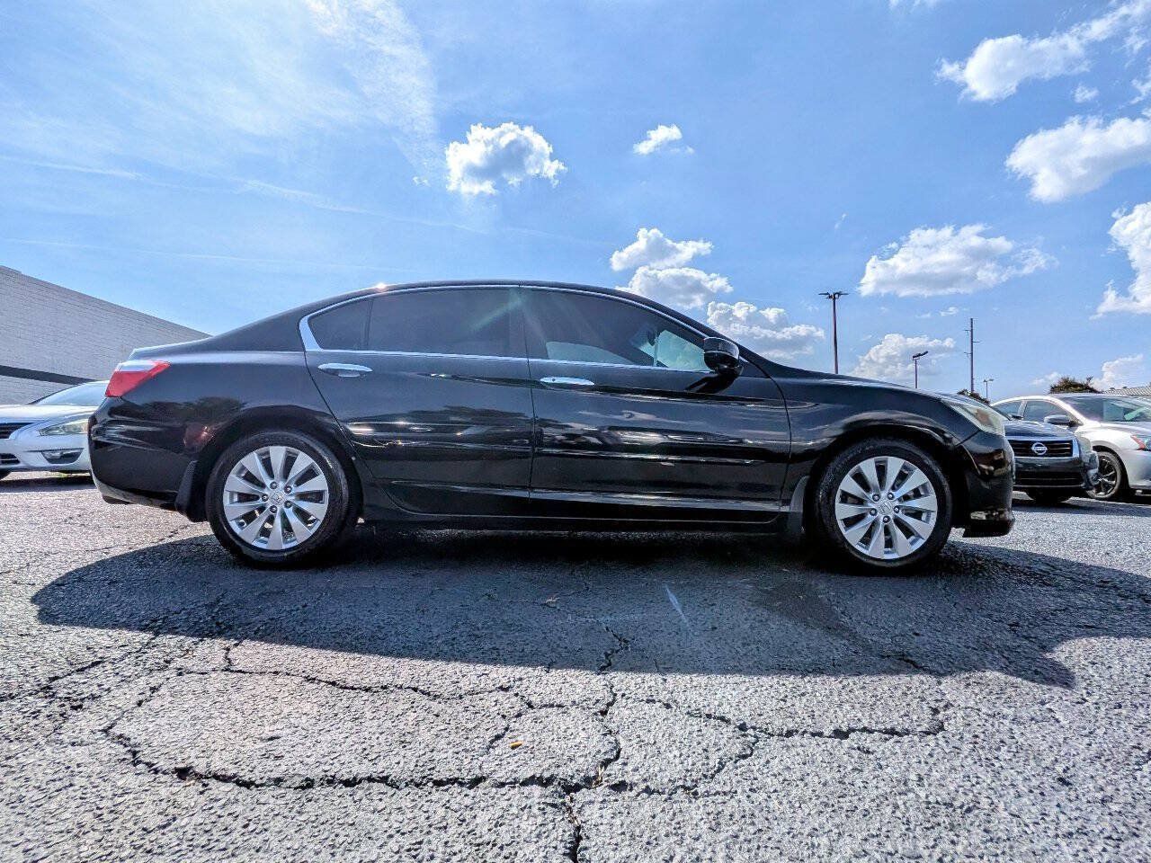 Used 2013 Honda Accord EX image 14