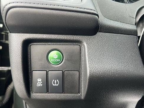 Used 2016 Honda HR-V EX image 22