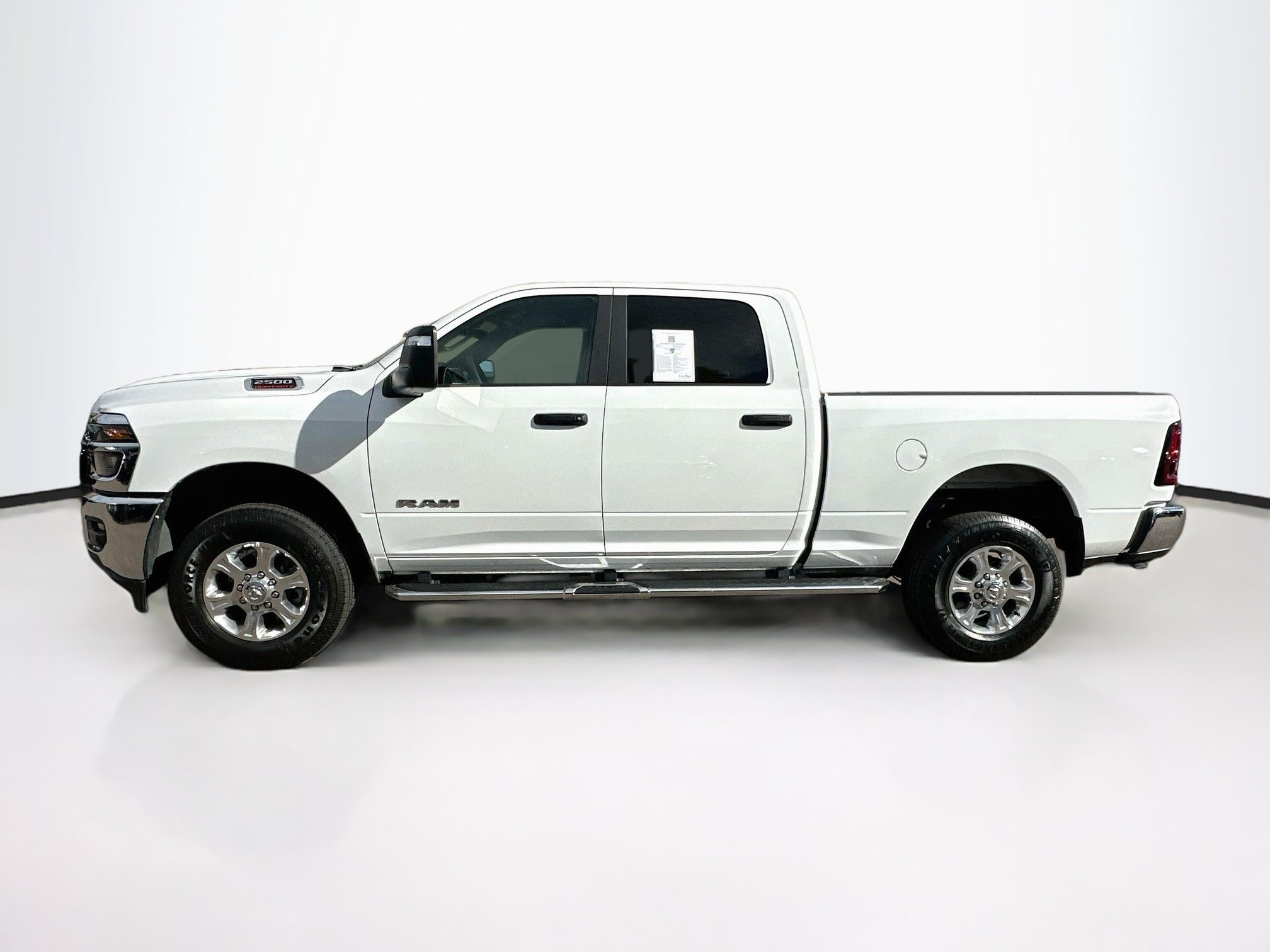 Used 2026 RAM 2500 Big Horn AWD/4WD image 4