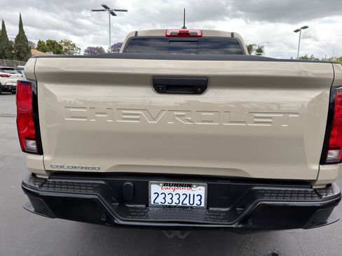 Used 2023 Chevrolet Colorado Z71 w/ Z71 Convenience Package 2 AWD/4WD image 41