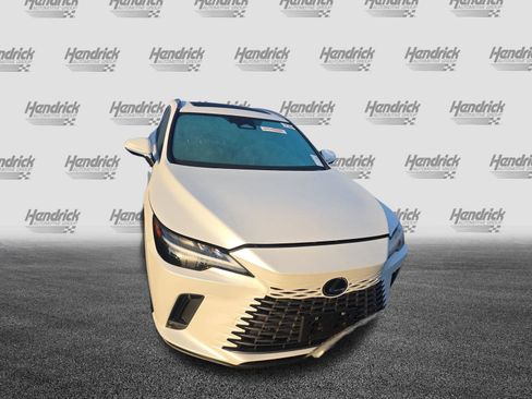Used 2025 Lexus RX 350 Premium image 2