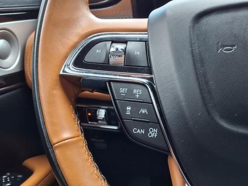 Used 2023 Lincoln Nautilus Black Label AWD/4WD image 13