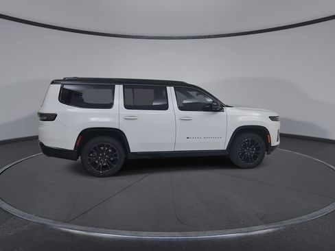 New 2026 Jeep Grand Wagoneer Summit AWD/4WD image 16