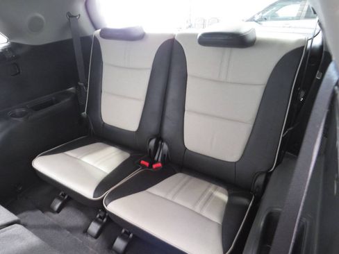 Used 2013 Kia Sorento SX AWD/4WD image 12