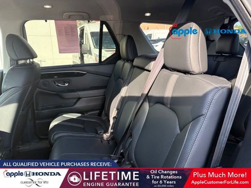 Used 2023 Honda Pilot EX-L image 5