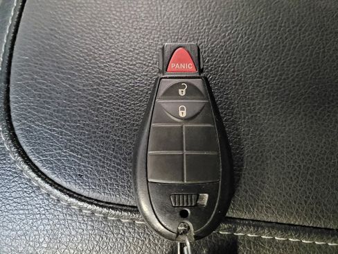 Used 2018 RAM 1500 Express w/ Black Ram 1500 Express Group image 32