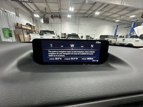 Used 2025 MAZDA CX-50 AWD 2.5 S w/ Premium Package image 24